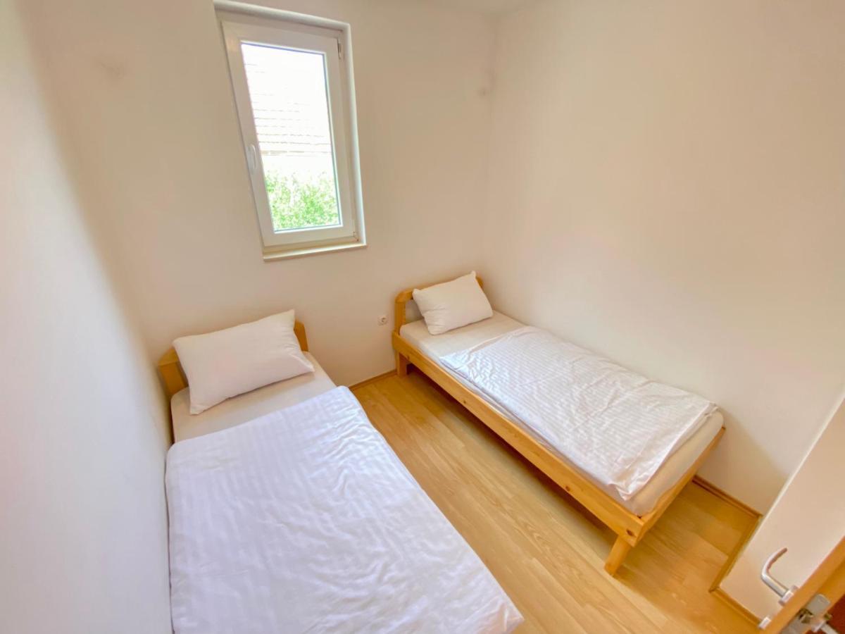 Guest House Ivano Mostar Exterior foto